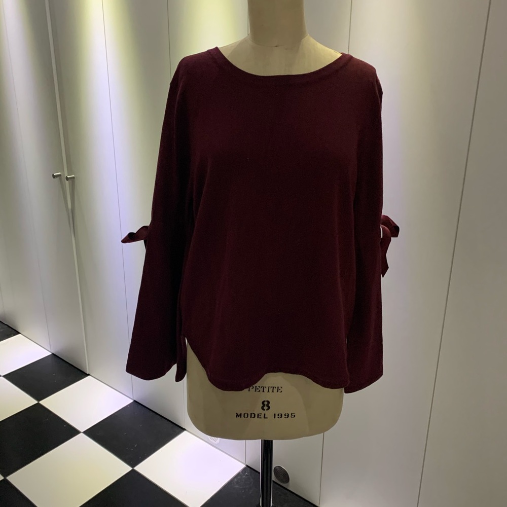 Maroon sweater with bell sleeves